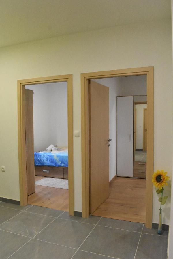 Apartmani Skorpion คาชเตลา ภายนอก รูปภาพ