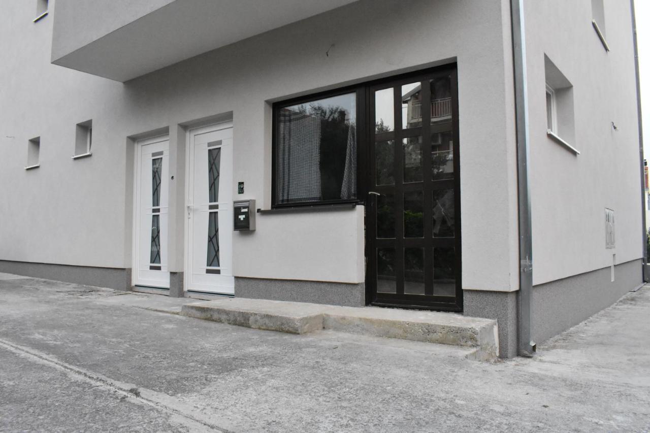 Apartmani Skorpion คาชเตลา ภายนอก รูปภาพ