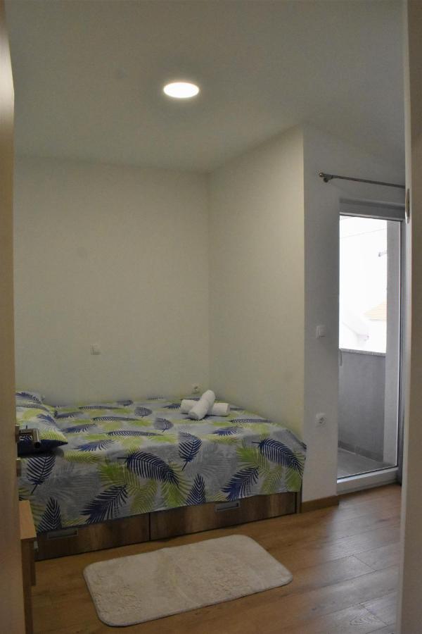 Apartmani Skorpion คาชเตลา ภายนอก รูปภาพ